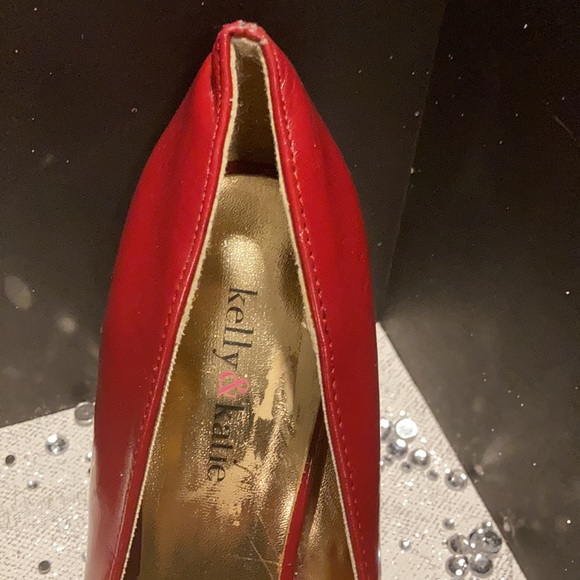Kelly & Katie patent leather red high heels - Picture 11 of 16